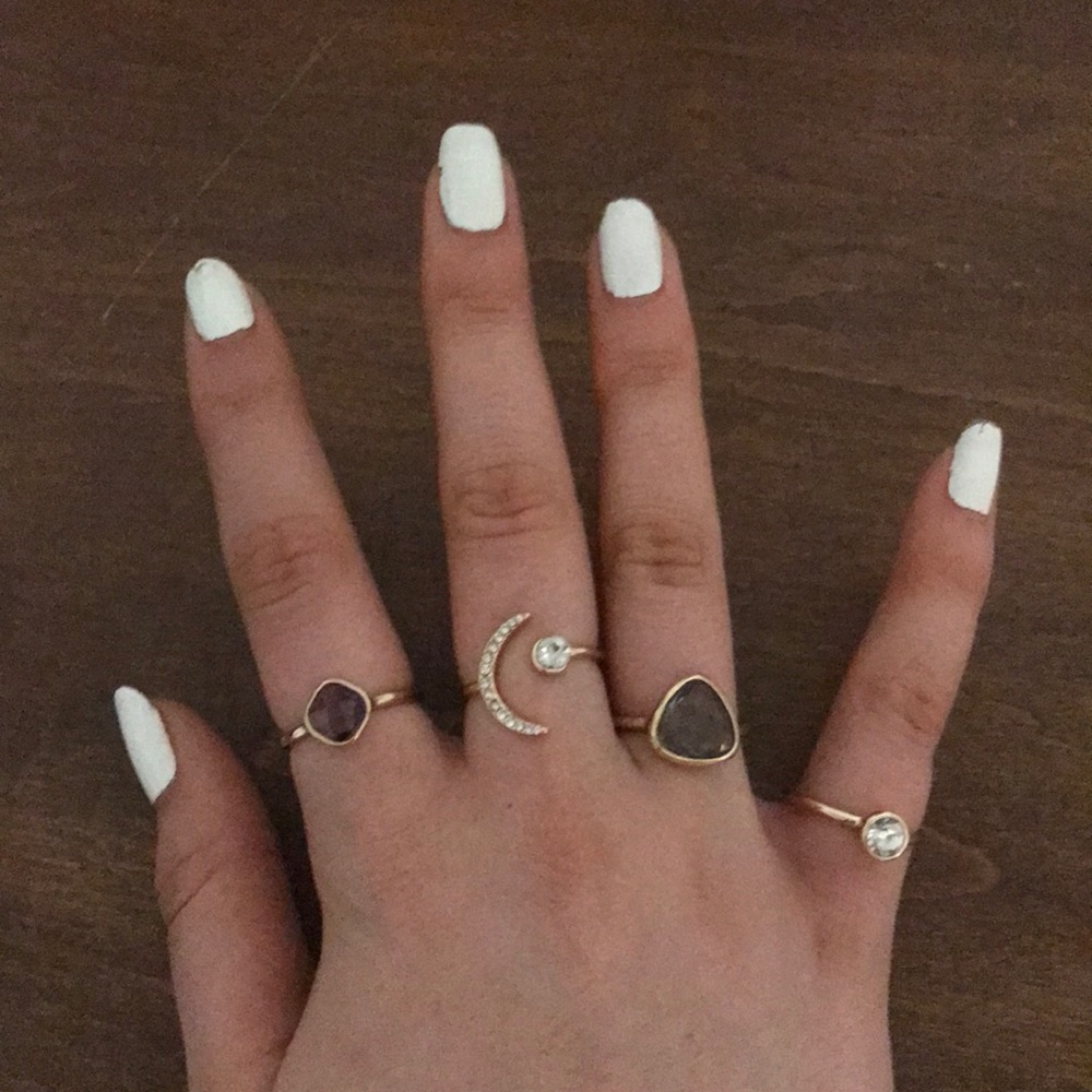 4 Unique Gem Ring Set